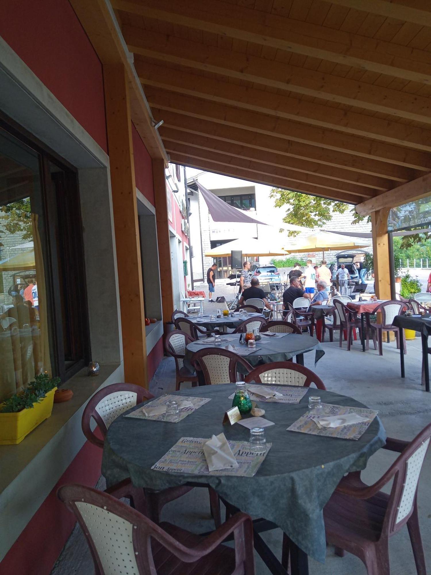 Albergo Alla Posta Anduins Exterior foto