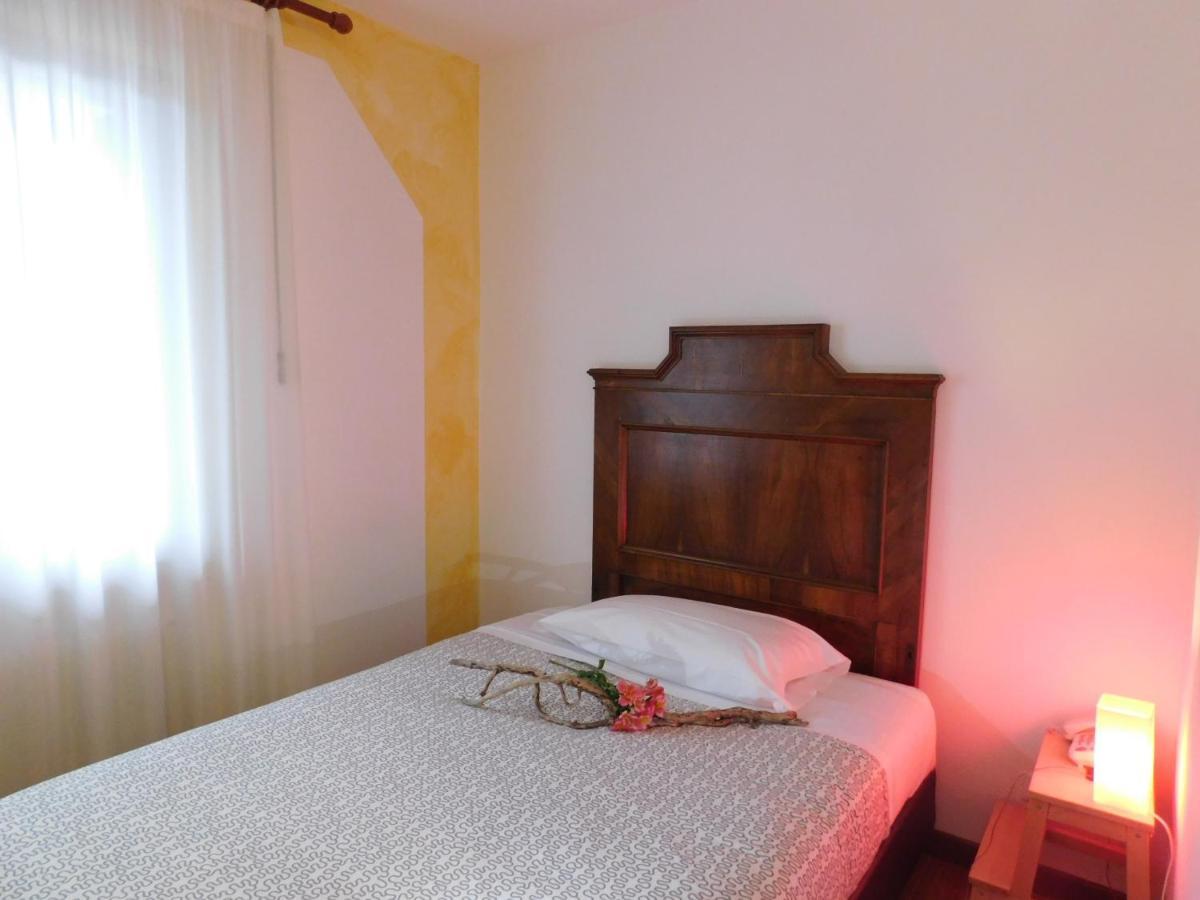 Albergo Alla Posta Anduins Exterior foto